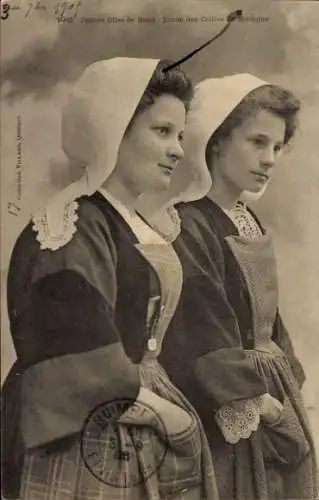 Ak Young Girls of Baud, Studie über den Kopfschmuck der Bretagne