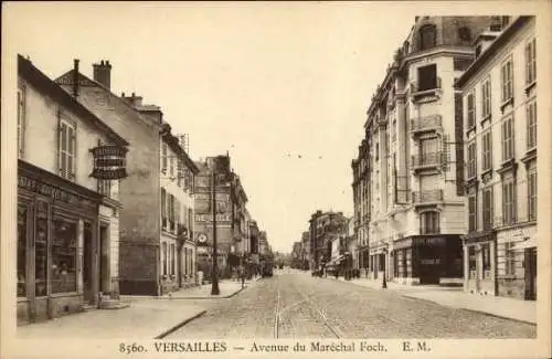 Ak Versailles-Yvelines, Avenue du Marechal Foch