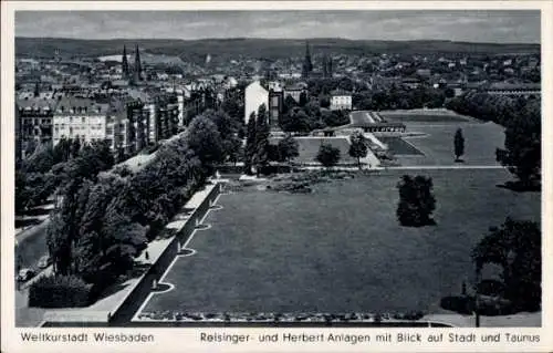 Ak Wiesbaden in Hessen, Gesamtanblick, Reisinger- und Herbertanlagen, Taunus