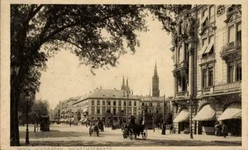 Ak Wiesbaden in Hessen, Wilhelmstraße, Straßenbahnlinie 6, Nassauer Hof