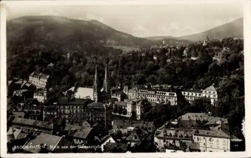 Ak Baden Baden am Schwarzwald, Blick von der Gartenstraße auf Ort