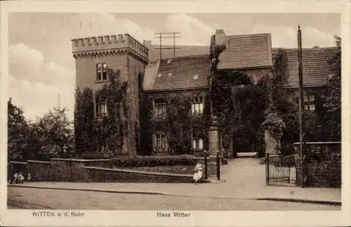 Ak Witten an der Ruhr, Haus Witten, Turm, Burg, Straßenansicht