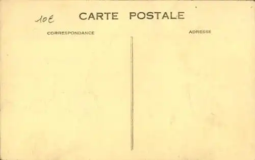 Ak Saint Côme d'Olt Aveyron, Place de la Porte Téron