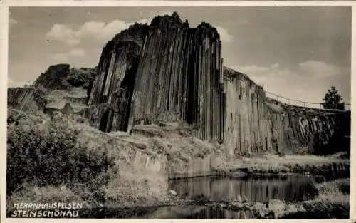 Ak Kamenický Šenov Steinschönau Region Reichenberg, Herrnhausfelsen