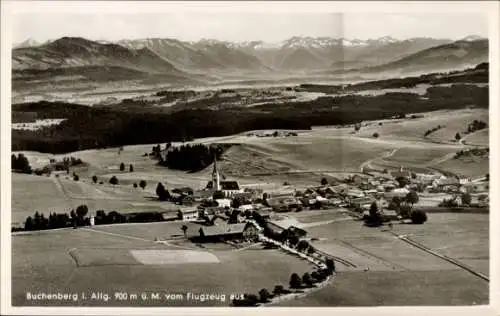 Ak Buchenberg im Oberallgäu, Fliegeraufnahme, Kirche