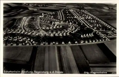 Ak Regensburg an der Donau Oberpfalz, Fliegeraufnahme, Schottenheim Siedlung