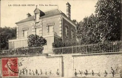 Ak La Celle sur Seine Seine-et-Marne, Villa des Sources