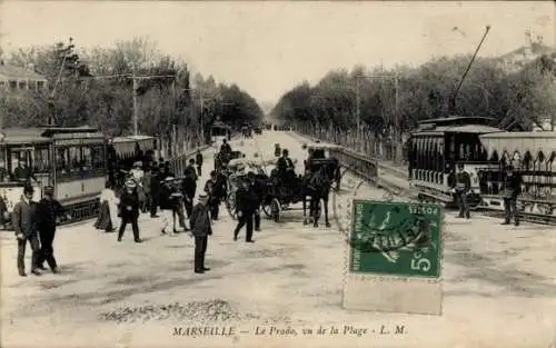 Ak Marseille Bouches du Rhône, Le Prado, Blick vom Strand, Straßenbahn