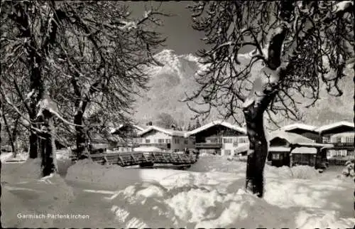 Ak Garmisch Partenkirchen in Oberbayern, Loisachstraße, Kramer, Winter