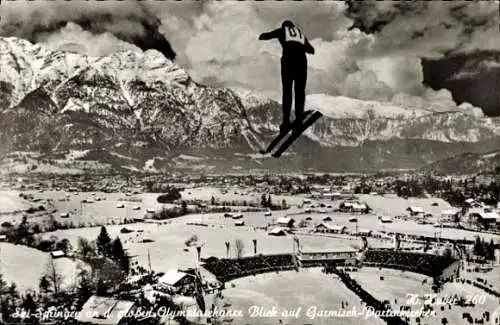 Ak Garmisch Partenkirchen in Oberbayern, Skispringer, Olympiaschanze