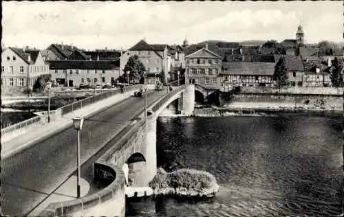 Ak Witzenhausen im Werra Meißner Kreis, Werrabrücke mit Blick auf die Stadt