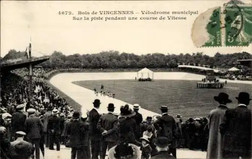 Ak Paris XII Bois de Vincennes, Auf der Strecke während eines Geschwindigkeitsrennens