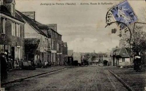 Ak Juvigny le Tertre Manche, Ankunft, Route de Reffuveille