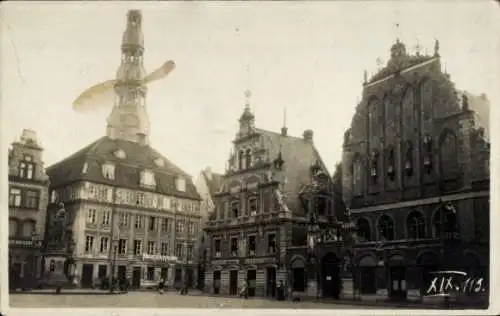 Foto Ak Riga Lettland, Marktplatz