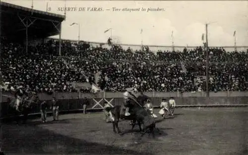 Ak Bullfight, Luck of Rods, Stier greift die Piccadores an