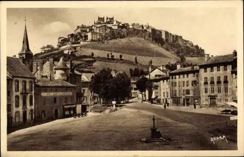 Ak Saint Flour Cantal, vu de la ville basse