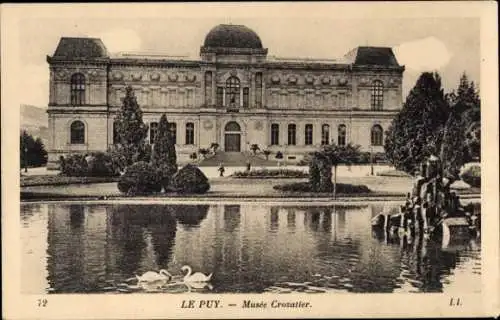 Ak Le Puy en Velay Haute Loire, Musee Crozatier