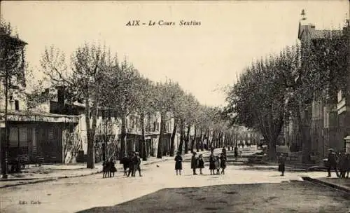 Ak Aix en Provence Bouches du Rhône, Le Cours Sextuis