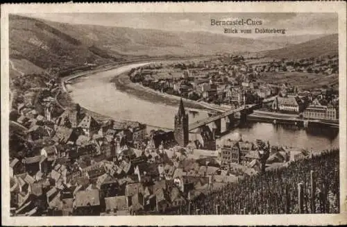 Ak Bernkastel Kues an der Mosel, Blick vom Doktorberg