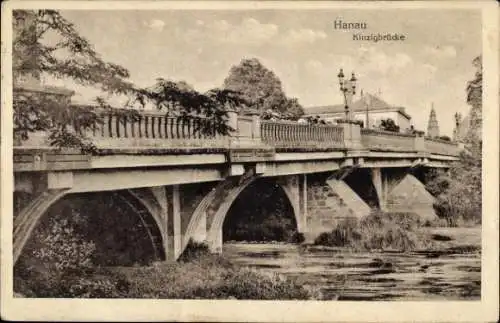 Ak Hanau am Main, Kinzigbrücke