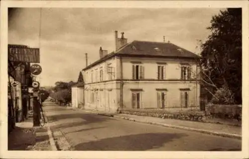 Ak Thiviers Dordogne, Rathaus