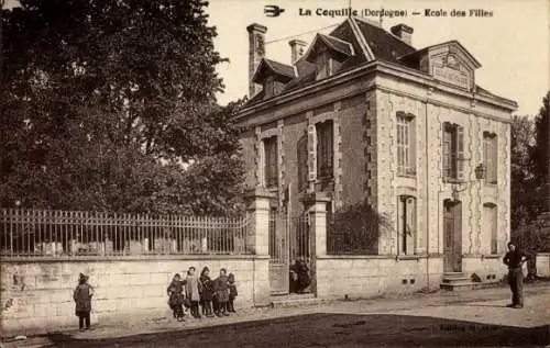 Ak La Coquille Dordogne, Schule für Mädchen