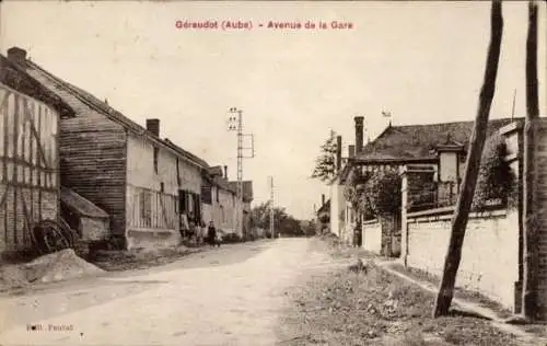 Ak Géraudot Aube, Avenue de la Gare