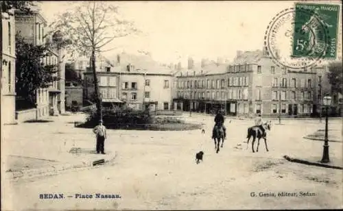 Ak Sedan Ardennes, Place Nassau