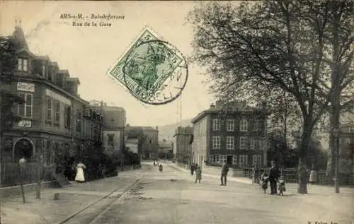 Ak Ars sur Moselle Lothringen, Bahnhofstraße