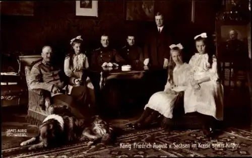 Ak König Friedrich August III. von Sachsen, Im Kreise seiner Kinder