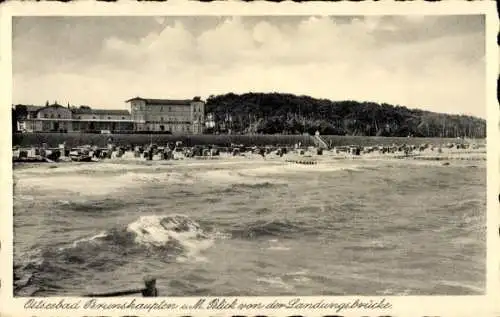 Ak Ostseebad Brunshaupten Kühlungsborn, Strand, Blick von der Landungsbrücke