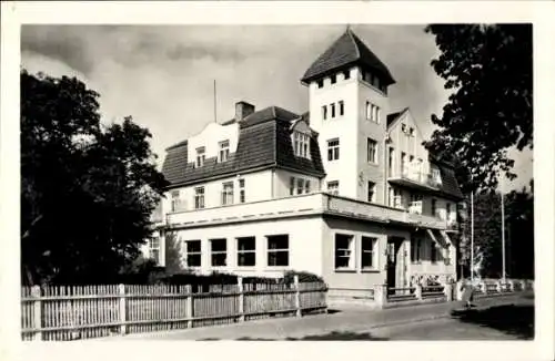 Ak Ostseebad Kühlungsborn, Ferienheim der Zentrag