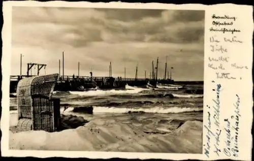 Ak Ostseebad Brunshaupten Kühlungsborn, Strand, Steg, Strandkorb