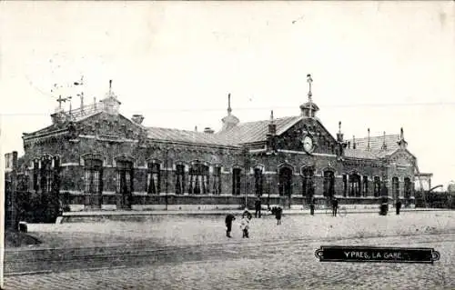 Ak Ypres Ypern Westflandern, Bahnhof