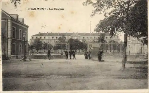 Ak Chaumont Haute-Marne, Kasernen