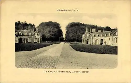 Passepartout Ak Le Pin au Haras Haras du Pin Orne, Cour d'Honneur, Cour Colbert