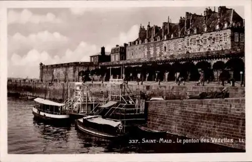 Ak Saint Malo Ille et Vilaine Bretagne, Ponton des Vedettes