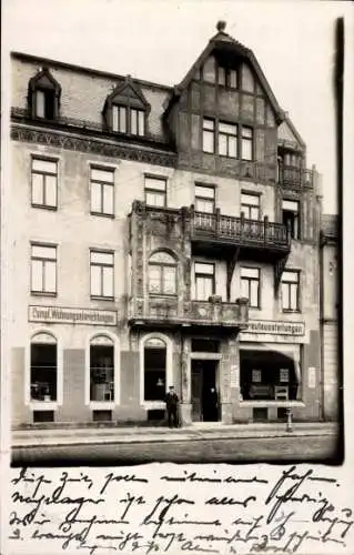 Foto Ak Pölbitz Zwickau in Sachsen, Wohnhaus, Geschäft Wohnungseinrichtungen, Brautausstattungen