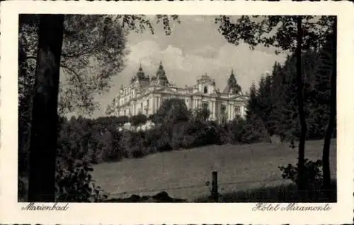 Ak Mariánské Lázně Marienbad Reg. Karlsbad, Blick zum Hotel Miramonte