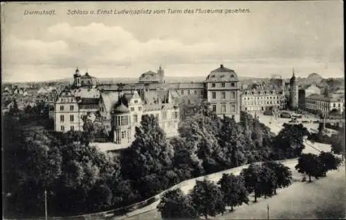 Ak Darmstadt in Hessen, Blick vom Museumsturm, Schloss, Ernst Ludwigs-Platz