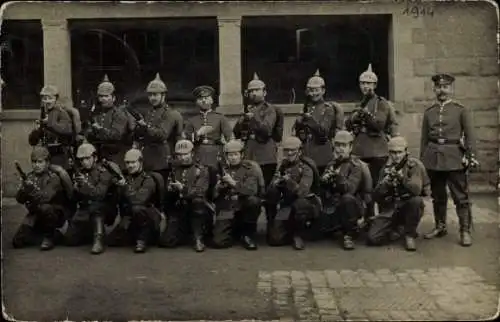 Foto Ak Offenbach am Main Hessen, Deutsche Soldaten in Uniformen, Infanterie Regiment 168