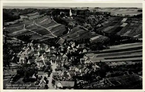 Ak Stockheim Brackenheim an der Zaber Kreis Heilbronn, Fliegeraufnahme, Schloss