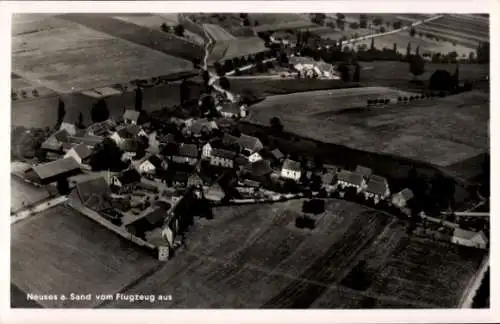 Ak Neuses am Sand Prichsenstadt in Unterfranken, Fliegeraufnahme