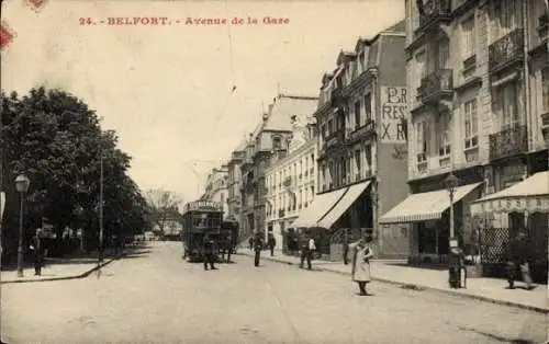 Ak Belfort Beffert Beffort Territoire de Belfort, Avenue de la Gare, Straßenbahn