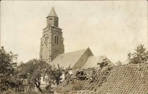 Foto Ak Courcelles le Comte Pas de Calais, Kriegszerstörungen, Kirchturm, I. WK