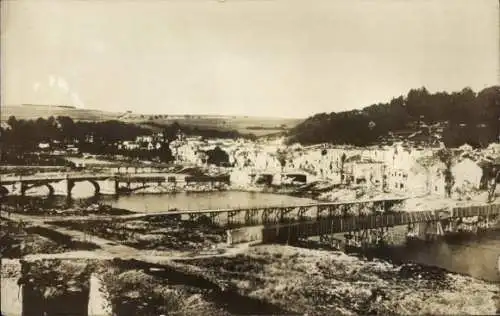 Foto Ak Saint Mihiel Meuse, Gesamtansicht