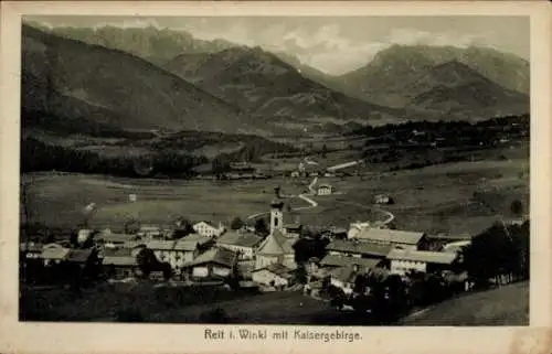 Ak Reit im Winkl Oberbayern, Totalansicht, Kaisergebirge