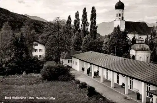 Ak Bad Heilbrunn in Oberbayern, Wandelhalle