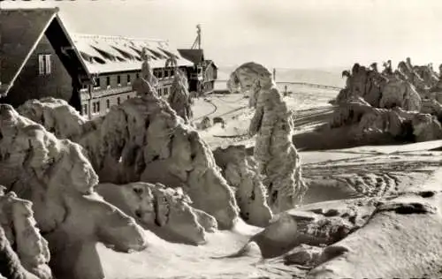 Ak Gersfeld in der Rhön Hessen, Wasserkuppe, Winteransicht