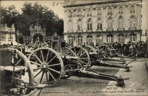 Ak Nancy Meurthe et Moselle, Kanonen gegen die Deutschen, Place Stanislas, August 1914